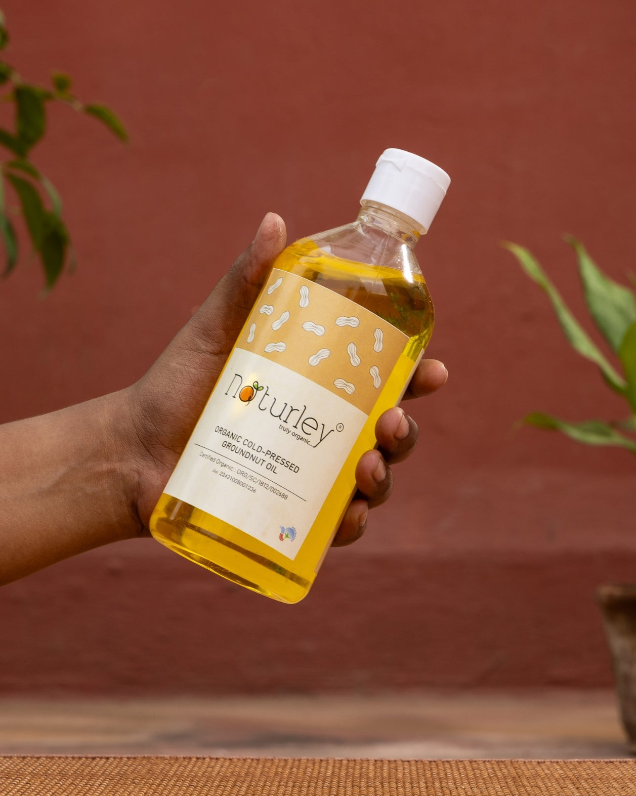 Cold-Pressed Groundnut Oil